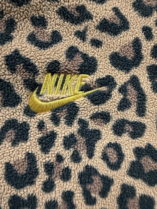 Nike Leopard Print Crewneck Sweatshirt - Brown/Black with Gold Accent - Picture 4 of 7